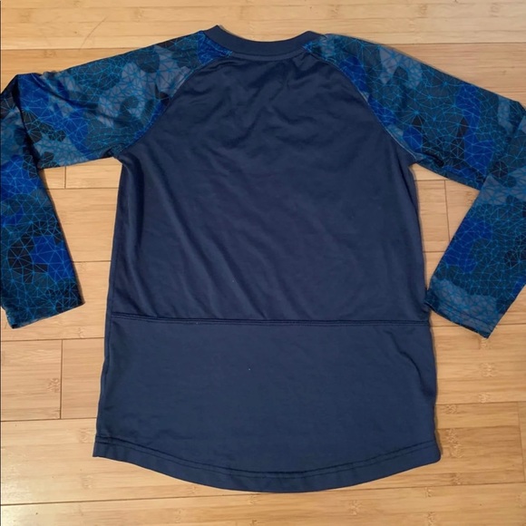 Boys Nike SB long sleeve - Picture 5 of 6